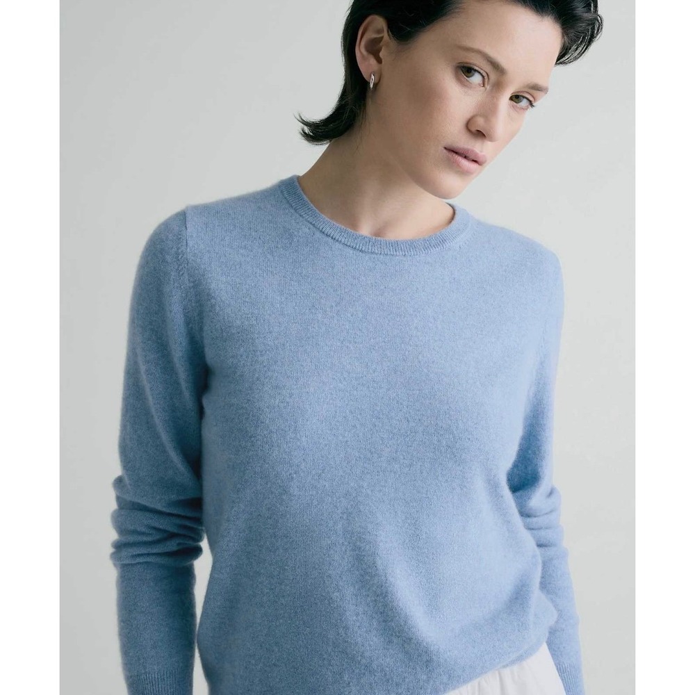 Quince Mongolian Cashmere Crewneck Sweater Light Blue Womens Medium NWT FLAW
